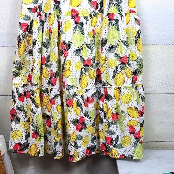 Lemoncello Tiered Dress. Size L - Picture 3 of 12